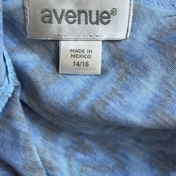 Avenue blue Aztec tank top with embellishments - Picture 4 of 5